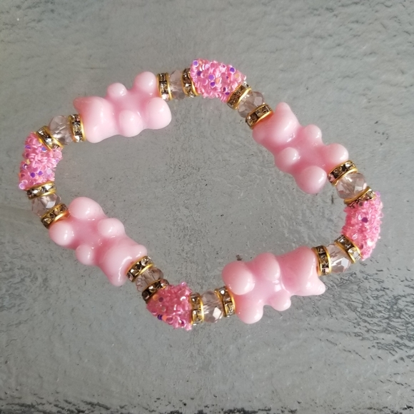 Beaded Gummy Bear Bracelet Pink Novelty Candy stackable Bracelet New - Picture 4 of 8